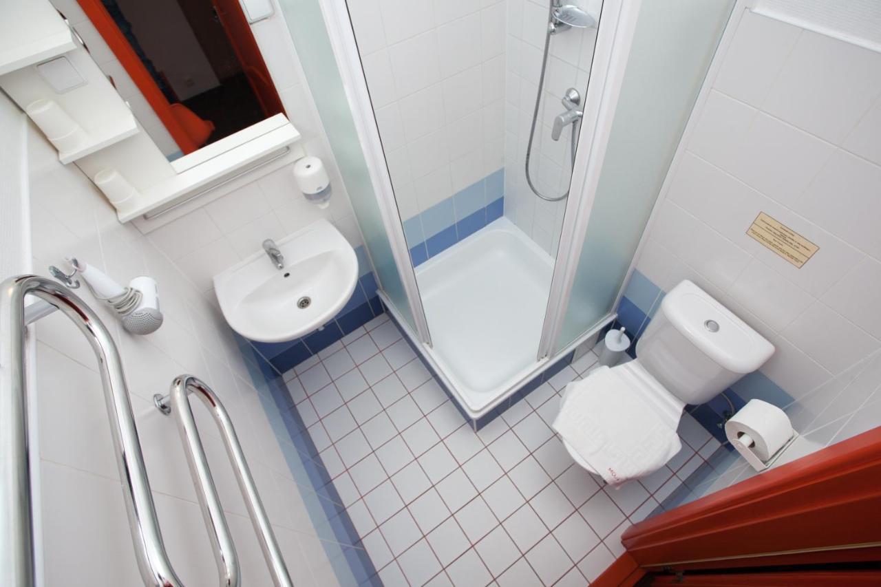 Moja Accommodation Каунас Екстериор снимка