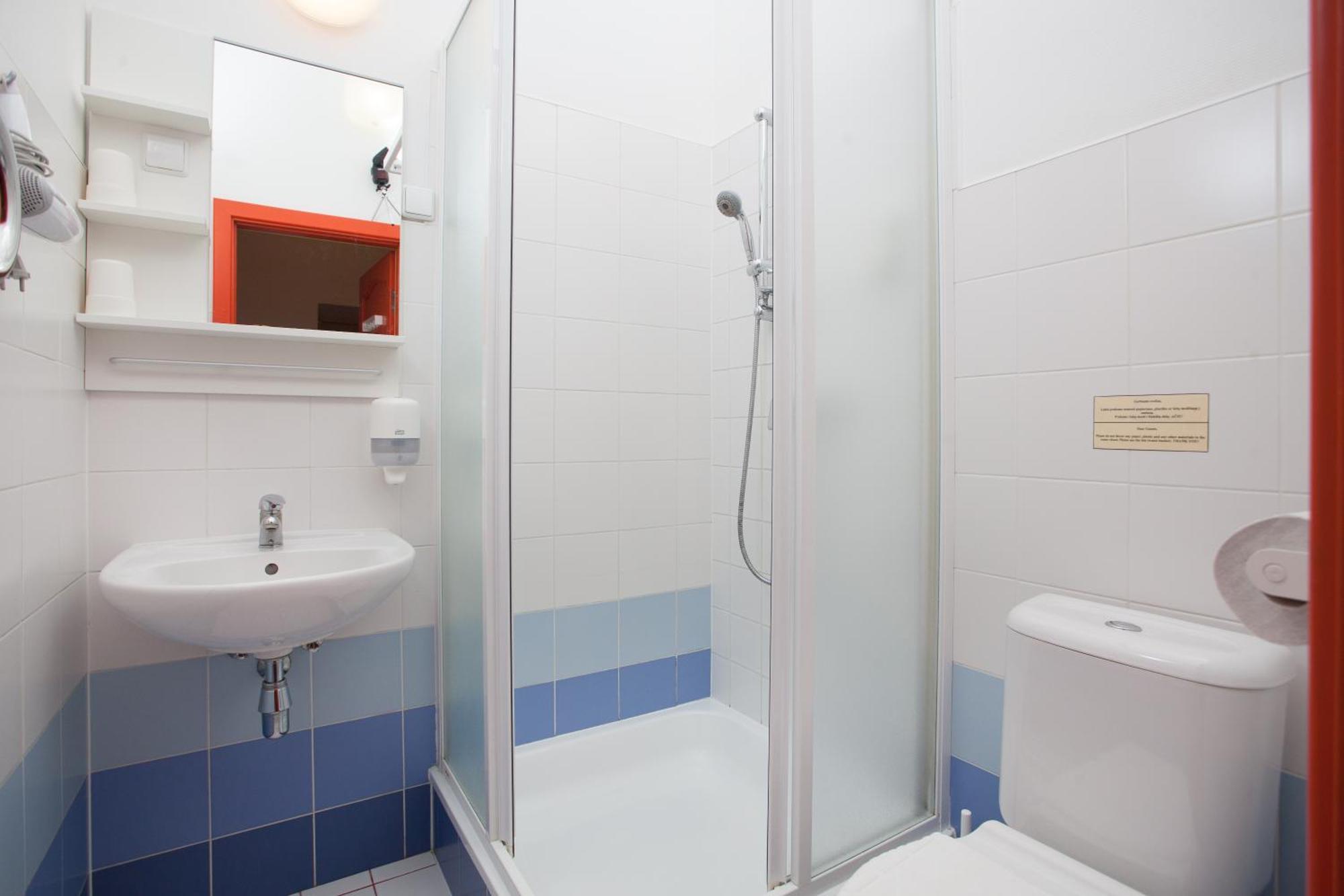 Moja Accommodation Каунас Екстериор снимка