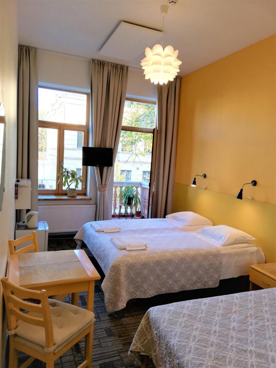 Moja Accommodation Каунас Екстериор снимка